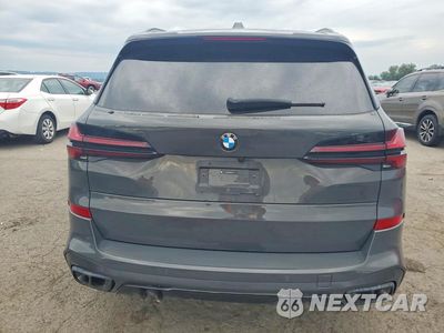 Zdjęcie 6 z 14 samochodu: 2026 BMW X5 M VIN:5UX23EU02T9107654 - miniatura