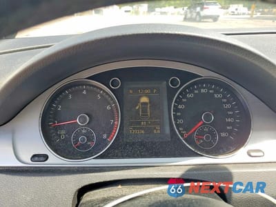 Zdjęcie 9 z 12 samochodu: 2013 VOLKSWAGEN CC SPORT VIN:WVWBN7AN5DE550378 - miniatura