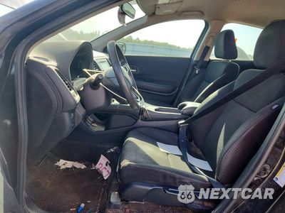 Zdjęcie 7 z 12 samochodu: 2018 HONDA HR-V LX VIN:3CZRU6H3XJG710253 - miniatura