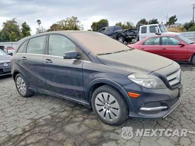 Czwarte zdjęcie samochodu z boku: 2017 MERCEDES-BENZ B 250E VIN:WDDVP9AB0HJ013946 - miniatura
