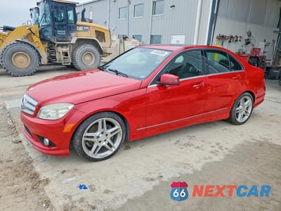 2010 MERCEDES-BENZ C 300 4MATIC WDDGF8BBXAR090044 - główne zdjęcie licytacji z USA - miniatura