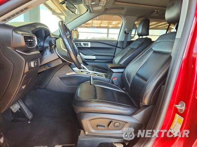 Zdjęcie 7 z 14 samochodu: 2021 FORD EXPLORER XLT VIN:1FMSK7DH6MGC10476 - miniatura