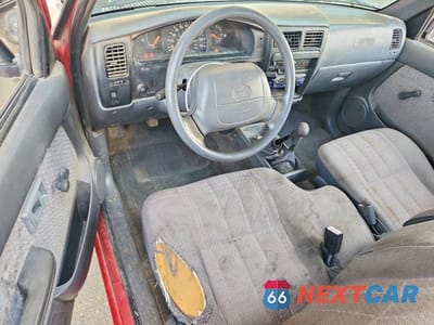 Zdjęcie 8 z 12 samochodu: 1997 TOYOTA TACOMA BASE VIN:4TAWM72N4VZ260657 - miniatura