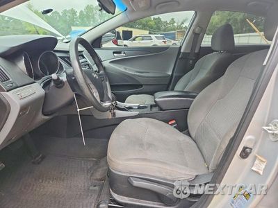 Zdjęcie 7 z 13 samochodu: 2014 HYUNDAI SONATA GLS VIN:5NPEB4AC8EH866104 - miniatura
