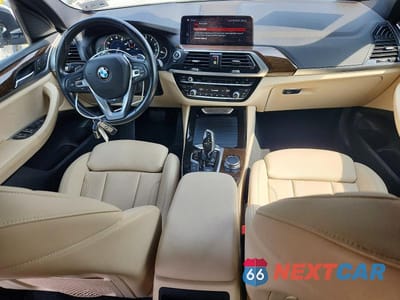 Zdjęcie 8 z 13 samochodu: 2019 BMW X3 XDRIVE30I VIN:5UXTR9C55KLE18426 - miniatura