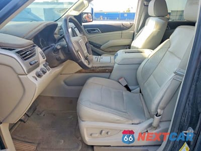 Zdjęcie 7 z 13 samochodu: 2016 GMC YUKON DENALI VIN:1GKS2CKJXGR429053 - miniatura