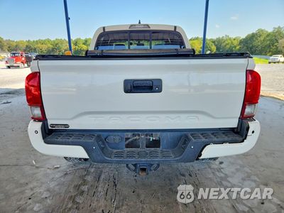 Zdjęcie 6 z 12 samochodu: 2016 TOYOTA TACOMA TRD OFF-ROAD VIN:5TFCZ5AN5GX033667 - miniatura