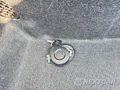 Zdjęcie 8 z 9 samochodu: 2021 HARLEY-DAVIDSON FLHTK VIN:1HD1KEF15MB605751 - miniatura