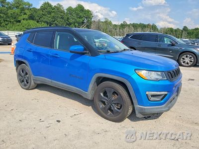 Czwarte zdjęcie samochodu z boku: 2021 JEEP COMPASS LATITUDE VIN:3C4NJCBB5MT509285 - miniatura