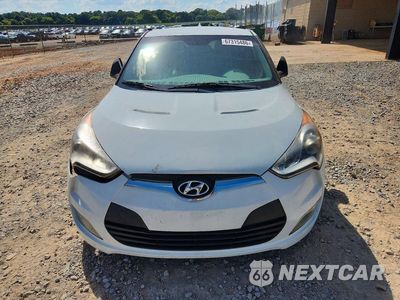 Piąte zdjęcie samochodu w środku: 2014 HYUNDAI VELOSTER TURBO R-SPEC VIN:KMHTC6AE7EU208034 - miniatura