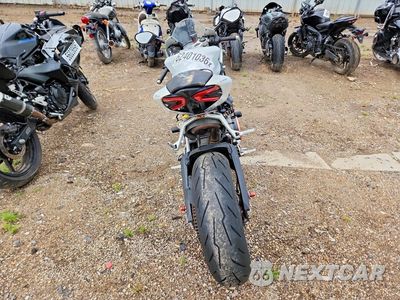 Czwarte zdjęcie samochodu z boku: 2019 DUCATI SUPERBIKE 959 PANIGALE VIN:ZDM14B1W7KB009474 - miniatura