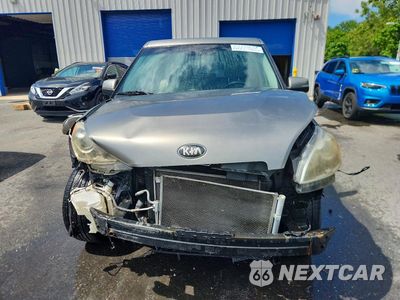 Piąte zdjęcie samochodu w środku: 2013 KIA SOUL ! VIN:KNDJT2A65D7559079 - miniatura