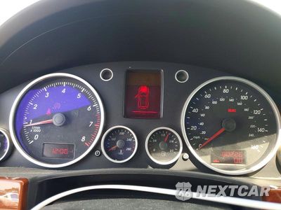 Zdjęcie 9 z 13 samochodu: 2004 VOLKSWAGEN TOUAREG 4.2 VIN:WVGCM77LX4D077284 - miniatura