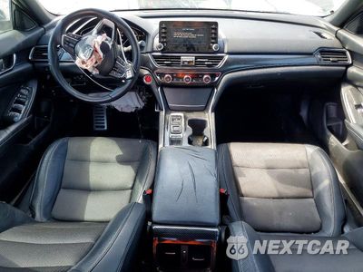 Zdjęcie 8 z 12 samochodu: 2018 HONDA ACCORD SPORT VIN:1HGCV2F39JA022409 - miniatura