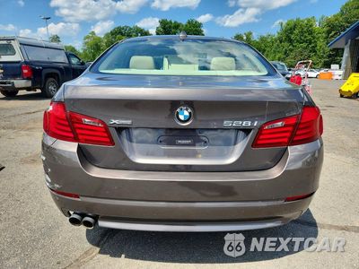 Zdjęcie 6 z 12 samochodu: 2013 BMW 528 XI VIN:WBAXH5C57DD111443 - miniatura