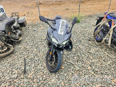Drugie zdjęcie samochodu z przodu: 2026 KAWASAKI EX650 R VIN:ML5EXER17TDAH0367 - miniatura