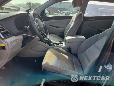 Zdjęcie 7 z 12 samochodu: 2016 HYUNDAI TUCSON SE VIN:KM8J33A41GU216047 - miniatura