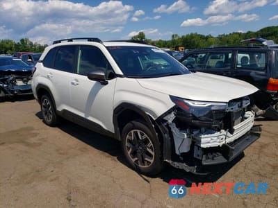 Czwarte zdjęcie samochodu z boku: 2025 SUBARU FORESTER PREMIUM VIN:JF2SLDDCXSH555006 - miniatura
