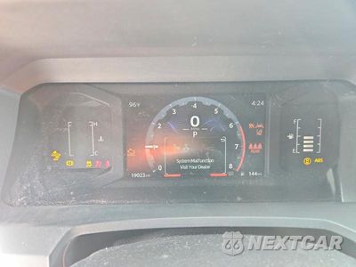 Zdjęcie 9 z 13 samochodu: 2025 TOYOTA TACOMA SR5 VIN:3TMKB5FN1SM045368 - miniatura