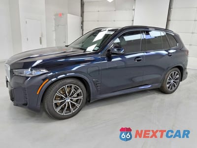 2025 BMW X5 XDRIVE50E 5UX43EU02S9W92761 - główne zdjęcie licytacji z USA - miniatura