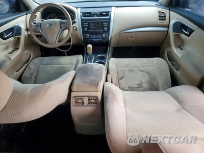 Zdjęcie 8 z 12 samochodu: 2015 NISSAN ALTIMA 2.5 SV VIN:1N4AL3AP1FC164587 - miniatura