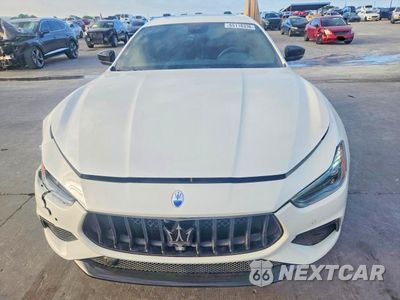 Piąte zdjęcie samochodu w środku: 2023 MASERATI GHIBLI MODENA VIN:ZAM57YSM3PX428755 - miniatura