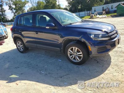 Czwarte zdjęcie samochodu z boku: 2013 VOLKSWAGEN TIGUAN S VIN:WVGAV3AX1DW621426 - miniatura