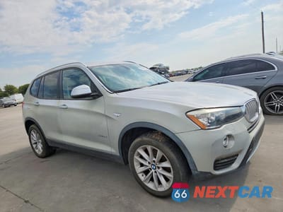 Czwarte zdjęcie samochodu z boku: 2016 BMW X3 XDRIVE28I VIN:5UXWX9C56G0D73301 - miniatura