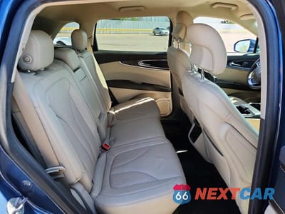 Zdjęcie 10 z 12 samochodu: 2023 HYUNDAI SONATA SEL VIN:KMHL64JA5PA309683 - miniatura