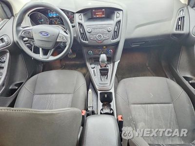 Zdjęcie 8 z 13 samochodu: 2018 FORD FOCUS SE VIN:1FADP3K28JL325286 - miniatura