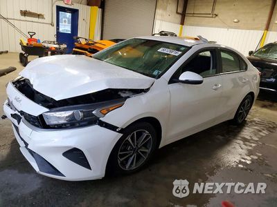 2022 KIA FORTE LXS 3KPF24AD4NE498473 - główne zdjęcie licytacji z USA - miniatura