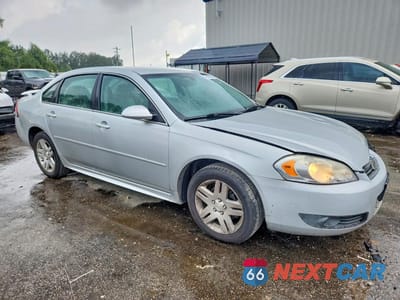 Czwarte zdjęcie samochodu z boku: 2011 CHEVROLET IMPALA LT VIN:2G1WB5EK5B1264231 - miniatura