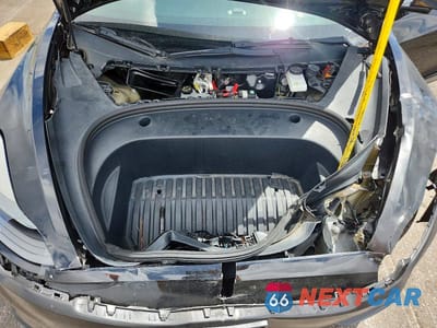 Zdjęcie 11 z 12 samochodu: 2023 TESLA MODEL 3 VIN:5YJ3E1EA1PF451794 - miniatura