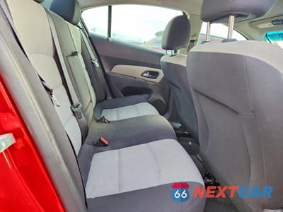 Zdjęcie 10 z 12 samochodu: 2014 CHEVROLET CRUZE LS VIN:1G1PA5SG0E7419329 - miniatura