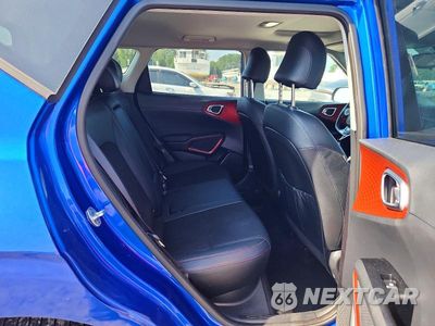 Zdjęcie 11 z 13 samochodu: 2021 KIA SOUL GT-LINE TURBO VIN:KNDJ53AF7M7738756 - miniatura