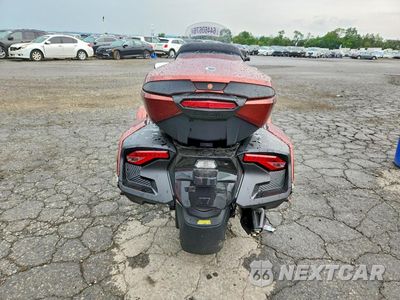 Czwarte zdjęcie samochodu z boku: 2026 CAN-AM SPYDER ROADSTER RT VIN:2BXNBDD20TV002917 - miniatura