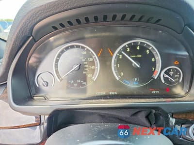 Zdjęcie 9 z 13 samochodu: 2018 BMW X5 XDR40E VIN:5UXKT0C5XJ0V99450 - miniatura