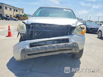 Piąte zdjęcie samochodu w środku: 2005 HONDA PILOT EXL VIN:5FNYF18605B034240 - miniatura
