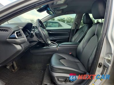 Zdjęcie 7 z 12 samochodu: 2018 TOYOTA CAMRY SE VIN:4T1B11HK8JU529915 - miniatura