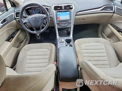 Zdjęcie 8 z 12 samochodu: 2017 FORD FUSION SE VIN:3FA6P0HD7HR240287 - miniatura