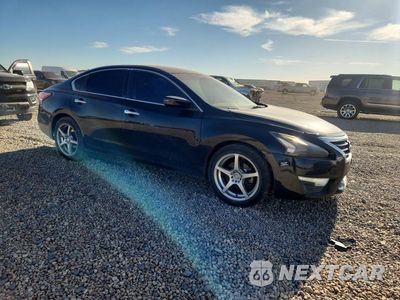 Czwarte zdjęcie samochodu z boku: 2015 NISSAN ALTIMA 2.5 S VIN:1N4AL3AP6FN318134 - miniatura