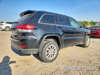 Trzecie zdjęcie samochodu z tyłu: 2021 JEEP GRAND CHEROKEE LAREDO VIN:1C4RJFAG4MC862421 - miniatura