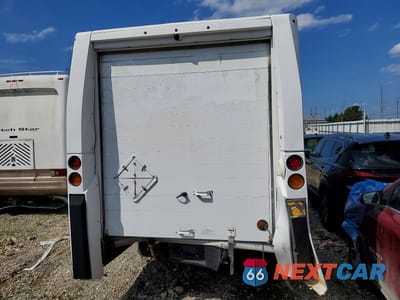 Zdjęcie 6 z 13 samochodu: 2018 ISUZU NPR REACH - DELIVERY VAN VIN:JALB4T17XJ7W02311 - miniatura