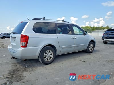 Trzecie zdjęcie samochodu z tyłu: 2012 KIA SEDONA LX VIN:KNDMG4C75C6445445 - miniatura