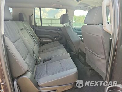 Zdjęcie 11 z 13 samochodu: 2018 CHEVROLET SUBURBAN C1500 LS VIN:1GNSCGEC5JR383224 - miniatura