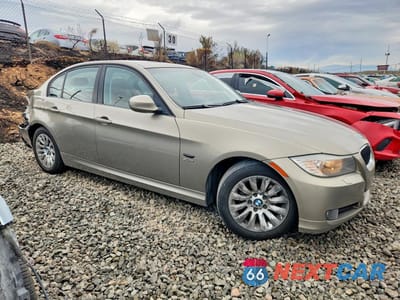 Czwarte zdjęcie samochodu z boku: 2009 BMW 328 XI VIN:WBAPK735X9A450770 - miniatura