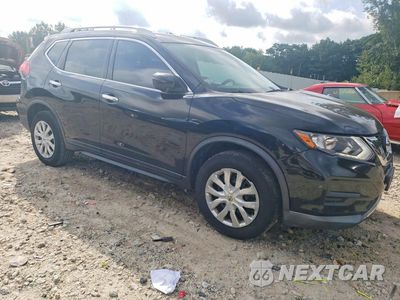 Czwarte zdjęcie samochodu z boku: 2017 NISSAN ROGUE S VIN:KNMAT2MV6HP566728 - miniatura