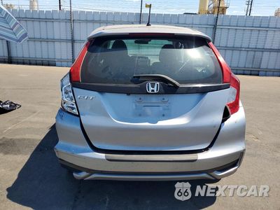 Zdjęcie 6 z 13 samochodu: 2020 HONDA FIT LX VIN:3HGGK5H45LM719597 - miniatura