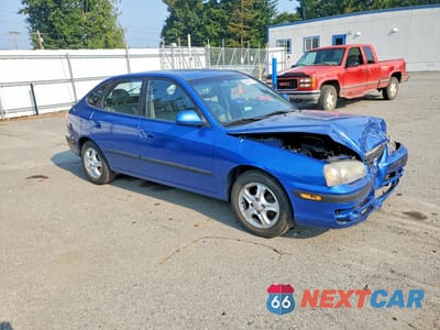 Czwarte zdjęcie samochodu z boku: 2005 HYUNDAI ELANTRA GLS VIN:KMHDN56D45U136203 - miniatura