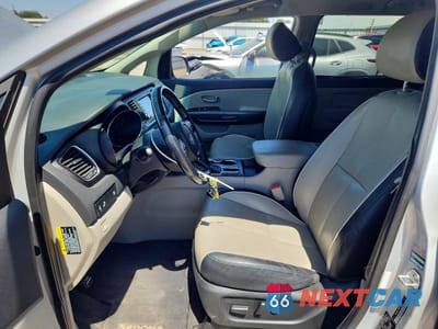 Zdjęcie 7 z 13 samochodu: 2021 KIA SEDONA EX VIN:KNDMB5C16M6672757 - miniatura